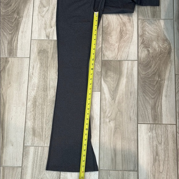 Splits59 Raquel High Waist Flare Heather Grey Leggings - Picture 8 of 9